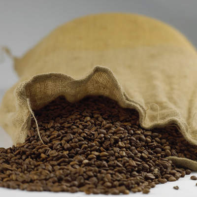 The initial production capacity of the plant was 5,000t of coffee a year.