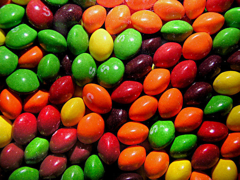 The 145,000ft² production line manufactures bite-sized, rainbow-coloured Skittles cadies. Credit: PiccoloNamek.
